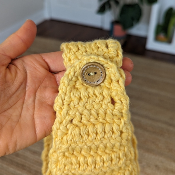 🚫 Clothing Swapped - Handmade Knitted Headwrap - Picture 4 of 4